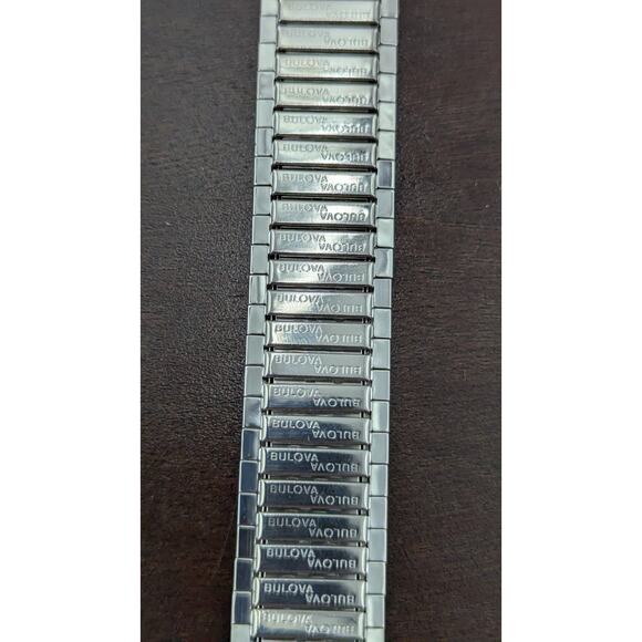 Vintage Bulova Flex Watch Mens Band 22mm Stainless Steel NOS EJ016 main image 9